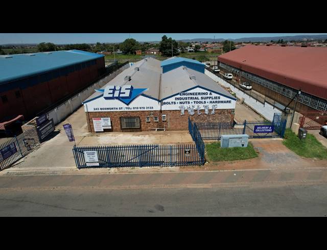 1,300M² FACTORY TO LET IN ALRODE SOUTH